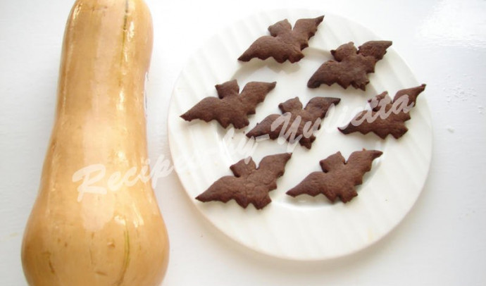 Chocolate Bat Cookies for Halloween